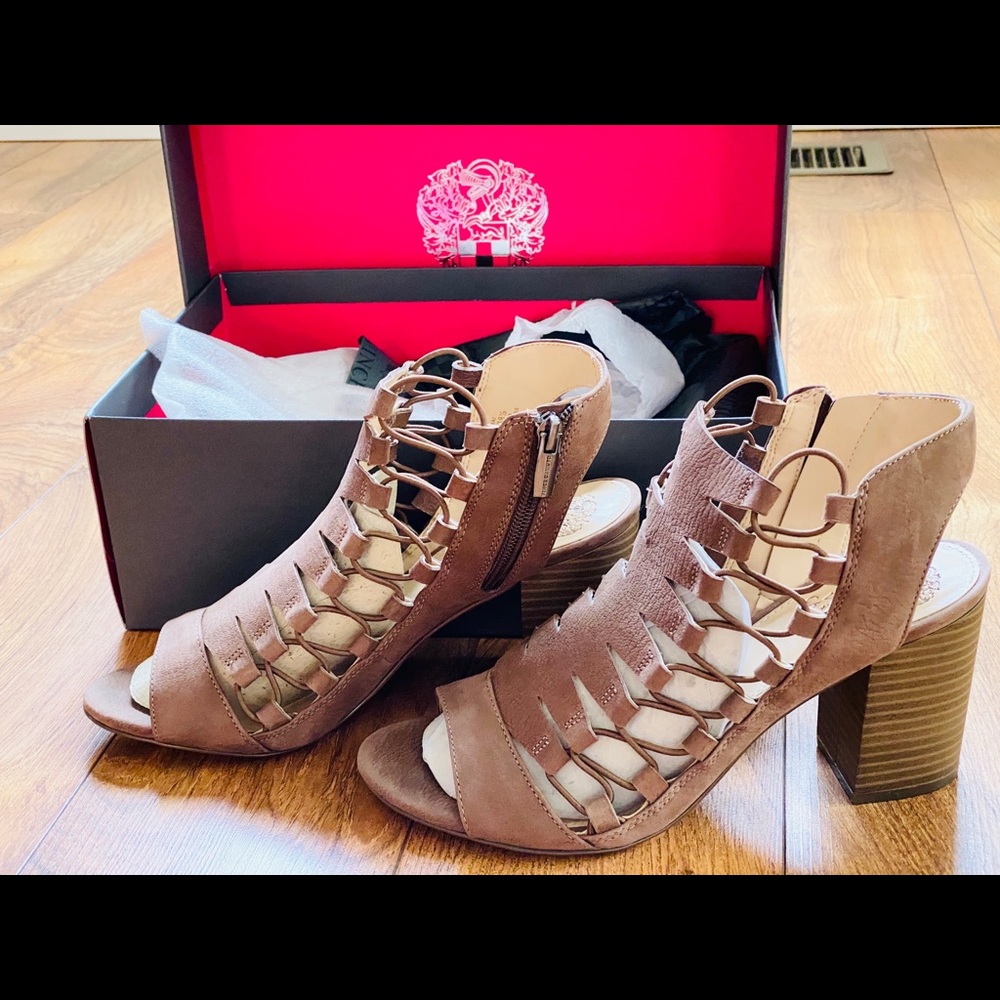 BRAND NEW VINCE CAMUTO HEELS!!!!!